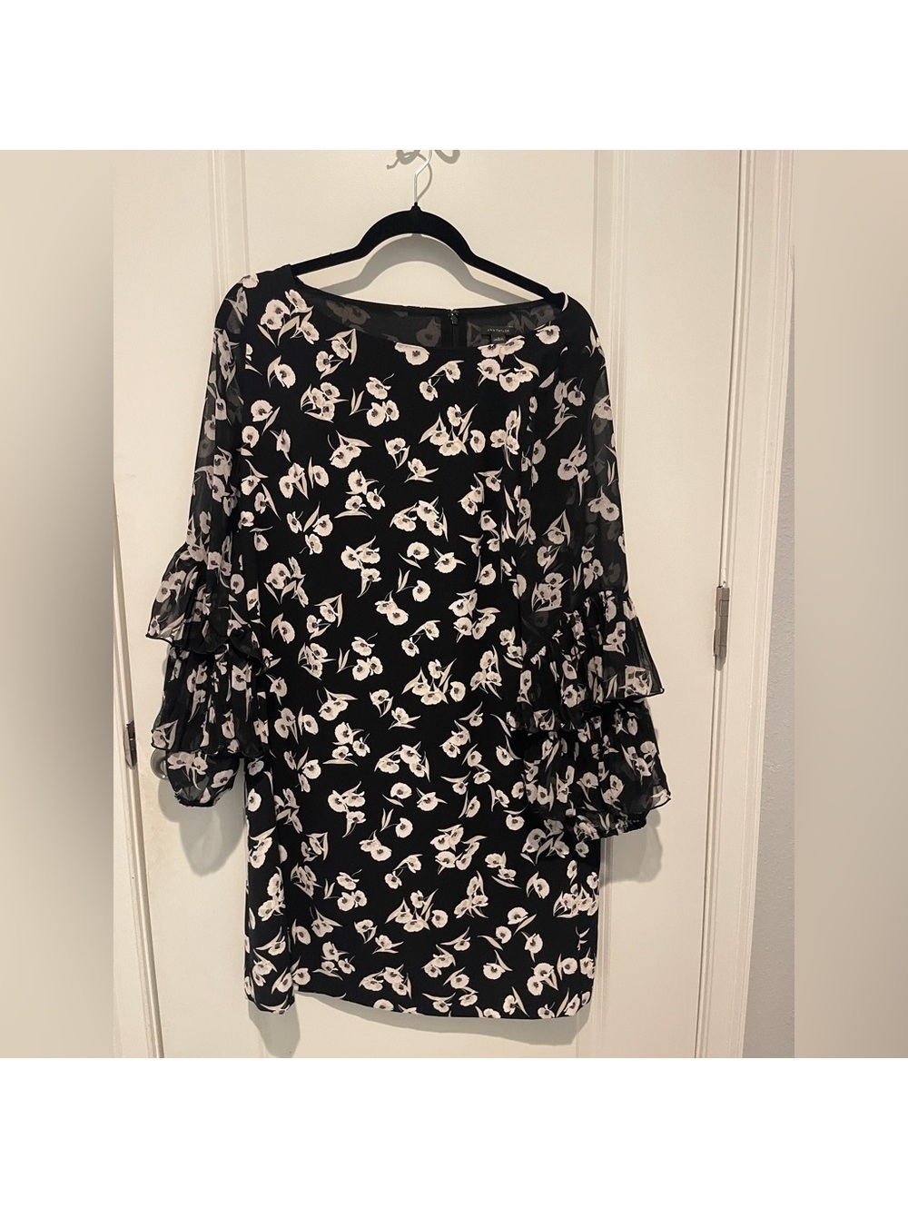 Ann Taylor Black and Cream Floral Long Sleeve Dress